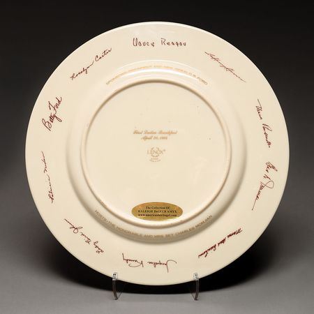 Lot #4033 Nancy Reagan White House China Plate from First Ladies Breakfast - Image 3