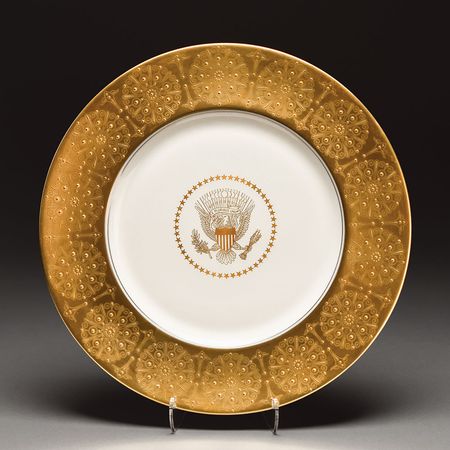 Lot #4028 Dwight D. Eisenhower White House China Service Plate - Image 1