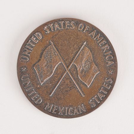 Lot #4129 Lyndon B. Johnson 1964 Mexico Meetings Parker Lighter and Medal - Image 4