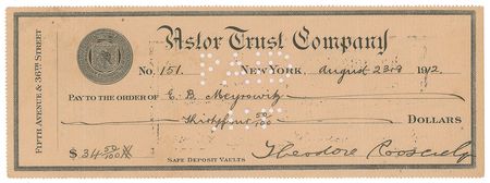 Lot #18 Theodore Roosevelt: Roosevelt buys glasses
