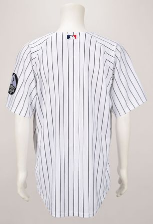 Lot #928 Derek Jeter Jersey - Image 2