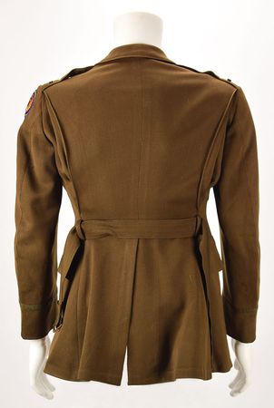 Lot #327 WWII: Harry Larson's B-17 'Mission Belle' 885th Bomb Squadron A-2 Jacket and Uniform Group Lot: The 15th Air Force jacket and tunic of a special ops navigator - Image 8
