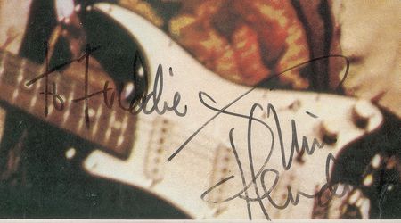 Lot #660 Jimi Hendrix: Hendrix rocks the 'Monsterkonzert' in 1968 - Image 2