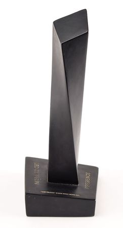 Lot #9066  Led Zeppelin 'The Object' Statuette - Image 2
