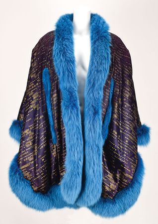 Lot #9304  Lady Gaga's Screen-Worn Blue Fur Coat from American Horror Story - Image 14