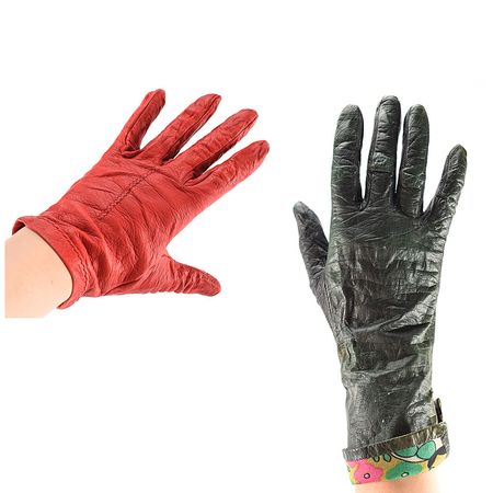 Lot #9525 Sharon Tate's Personally-Owned Gloves - Image 1