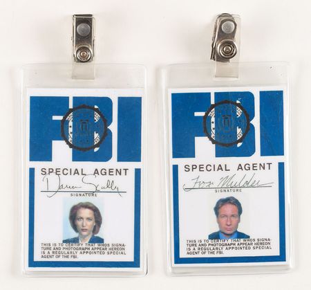 Lot #9540 The X-Files Group of (4) Props - Image 4