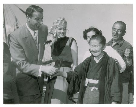 Lot #663 Marilyn Monroe and Joe DiMaggio Photograph - Image 1