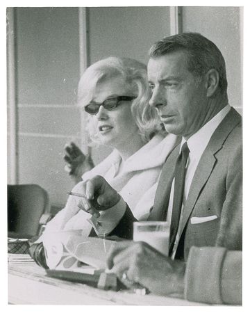 Lot #664 Marilyn Monroe and Joe DiMaggio Photograph - Image 1
