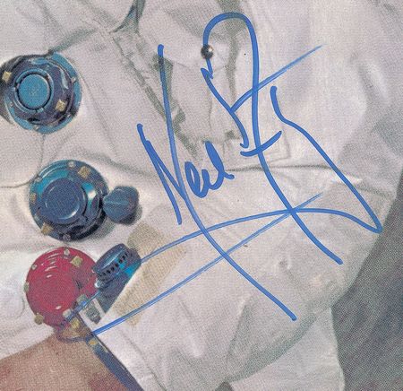 Lot #268 Neil Armstrong Signed Photograph - Image 2