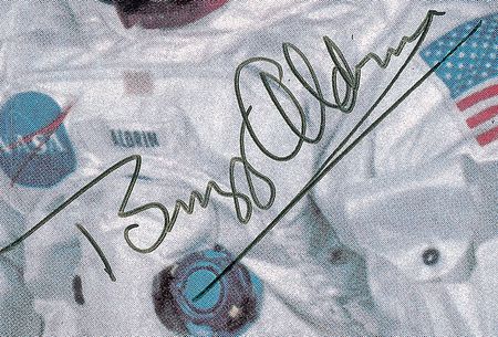 Lot #267 Apollo 11: The crew of the first moon-landing mission - Image 2