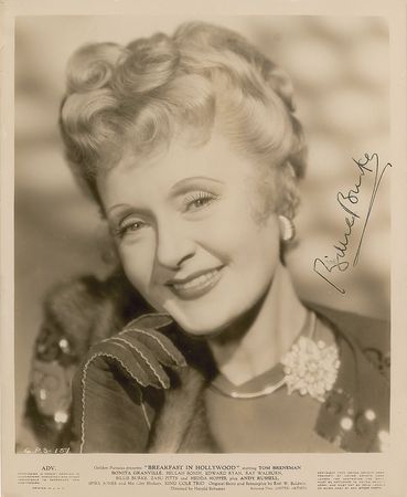 Lot #713 Wizard of Oz: Burke and Haley Signed Photographs - Image 3