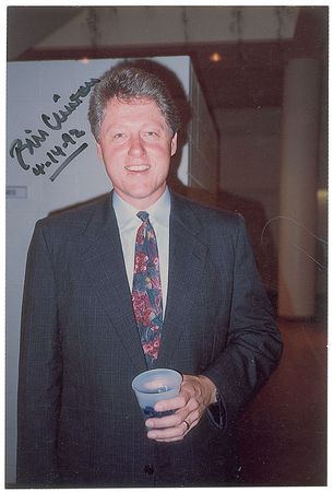 Lot #48 Bill Clinton Signed Photograph and Signature - Image 3