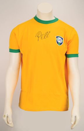 Lot #811 Pele Jersey - Image 1