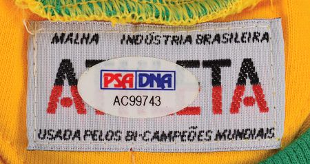 Lot #811 Pele Jersey - Image 4