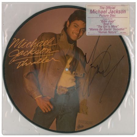 Lot #441 Michael Jackson: Awesome picture disc for Thriller, nicely signed by the King of Pop - Image 2