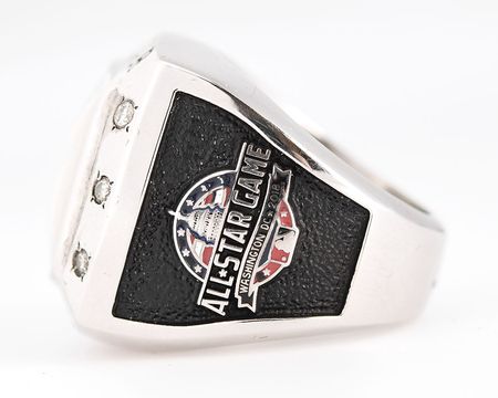 Lot #8322  National League 2018 All Star Game Ring - Image 2