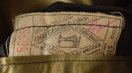 Lot #8357 Vince Lombardi's 1966 Brown Wool Topcoat - Image 4