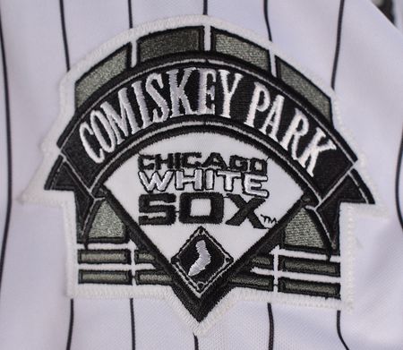 Lot #8197 Harold Baines Game-Worn 2000 Chicago White Sox Jersey - Image 4