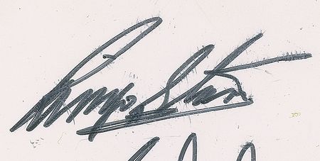 Lot #639 Beatles: Rare Help! photo signed in the Bahamas - Image 3