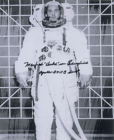 Lot #322 Mercury Seven and Mission Control: Rare Mercury capsule print signed by NASA's original seven astronauts - Image 4