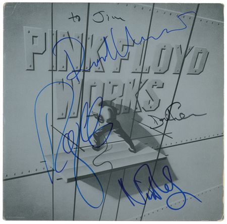 Lot #662 Pink Floyd: Fully signed Works compilation album - Image 1