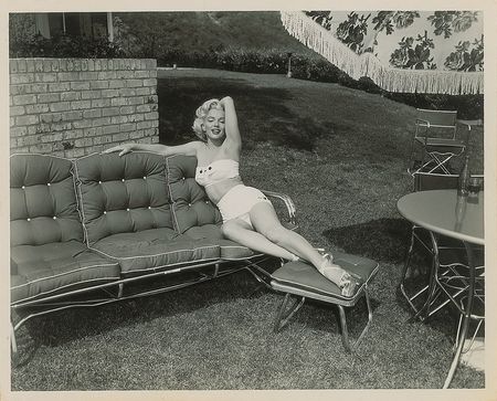 Lot #862 Marilyn Monroe Photograph - Image 1