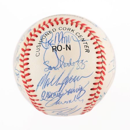 Lot #966  NY Mets: 1988 - Image 2