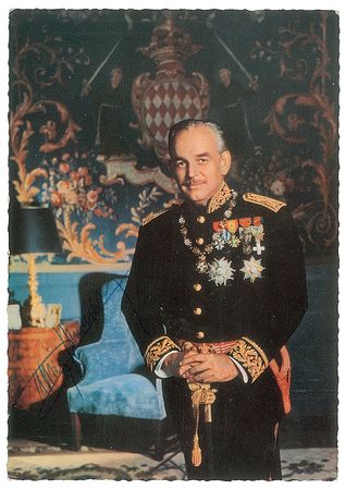 Lot #219 Princess Grace and Prince Rainier Signed Photographs - Image 1