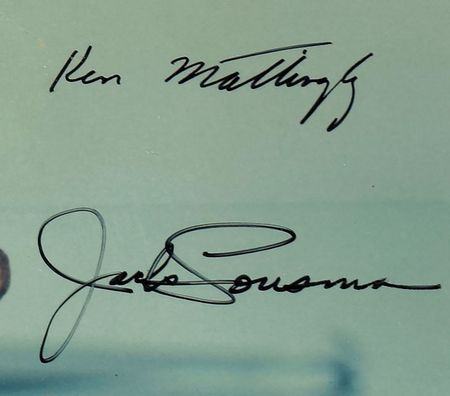 Lot #2352  NASA Group 5 Signed Photograph - Image 6