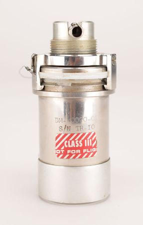Lot #2232  Apollo Program Gas Analysis Sample Container - Image 2