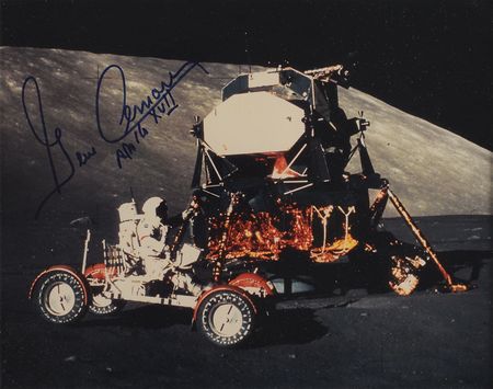 Lot #2507 Gene Cernan Signed Photograph - Image 1