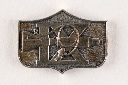 Lot #2193 Deke Slayton's Flown Gemini IX Fliteline Medallion - Image 1
