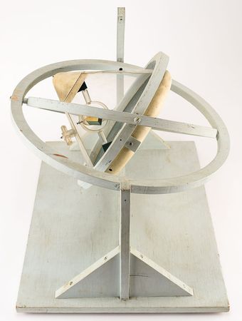 Lot #2108 Charles Stark Draper's Gimbaled Command Module IMU Model - Image 5