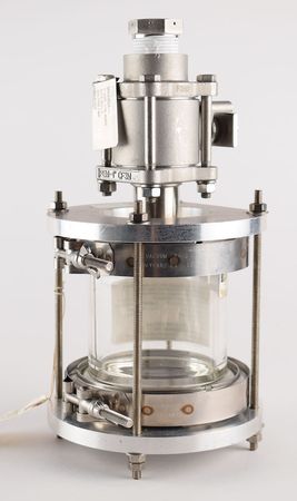 Lot #2589  STS-114 Cured-in-Place Ablative Applicator Transfer Container - Image 2