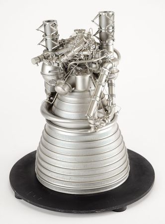 Lot #2207  Rocketdyne J-2 Model - Image 3