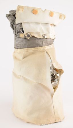 Lot #2237 Frank Borman A7L Training Glove - Image 3