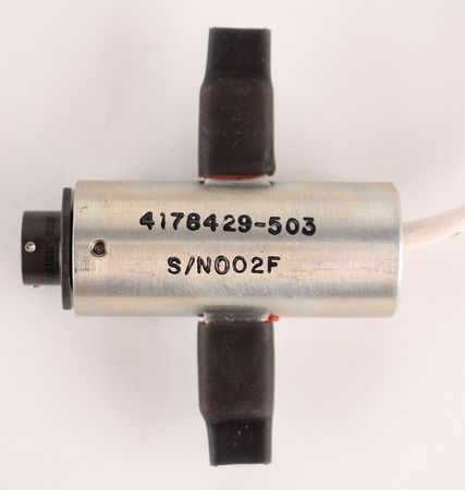Lot #2594  Hubble Space Telescope DIU Gender Changer - Image 4