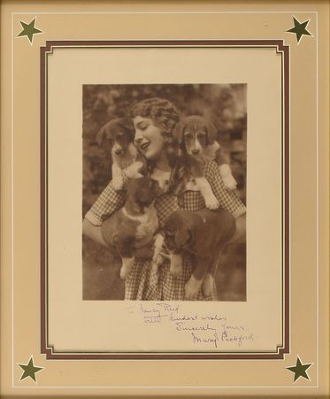 Lot #1015 Mary Pickford Signed Photograph - Image 1