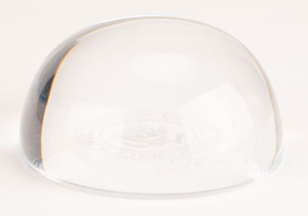 Lot #63 John F. Kennedy White House Gift Paperweight Paperweight - Image 3