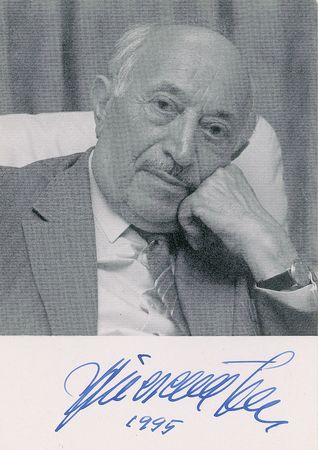 Lot #392 Simon Wiesenthal Signed Photographs - Image 2