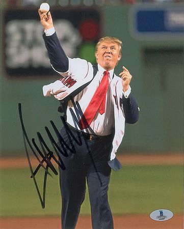 Lot #209 Donald Trump Signed Photograph - Image 1