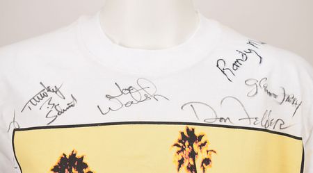 Lot #5309 The Eagles Signed Shirt - Image 5