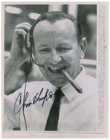 Lot #484 Chris Kraft Signed Photographs - Image 2
