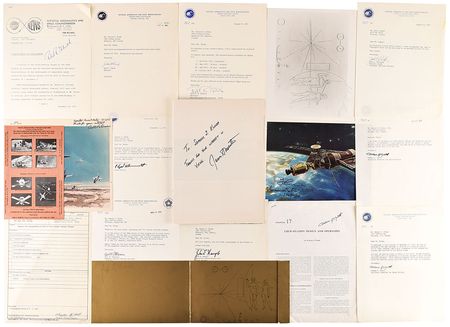 Lot #498 NASA Personnel Group Lot - Image 2