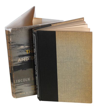 Lot #317 Albert Einstein: Einstein inscribes a copy of his layman’s overview on the Theory of Relativity - Image 3