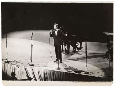 Lot #46 President John F. Kennedy NYC Madison Square Garden Birthday Salute Leather-bound Photo Book - Image 7