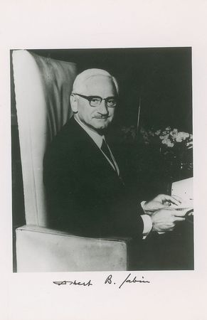 Lot #255 Jonas Salk and Albert Sabin Signed Photographs - Image 2