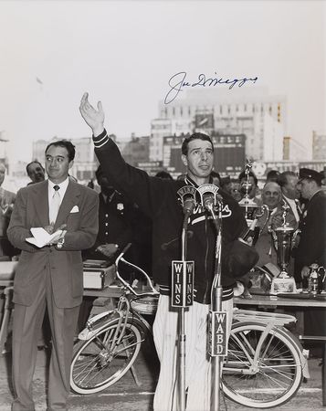 Lot #697 Joe DiMaggio Signed Photograph - Image 1
