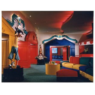 Lot #781 Epcot Wonders of Life Goofy Statue (Jump Rope) and Concept Drawing Statue - Image 9